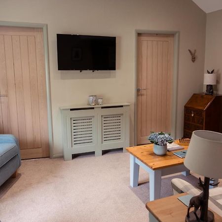 Acorn Apartment Йорк Экстерьер фото