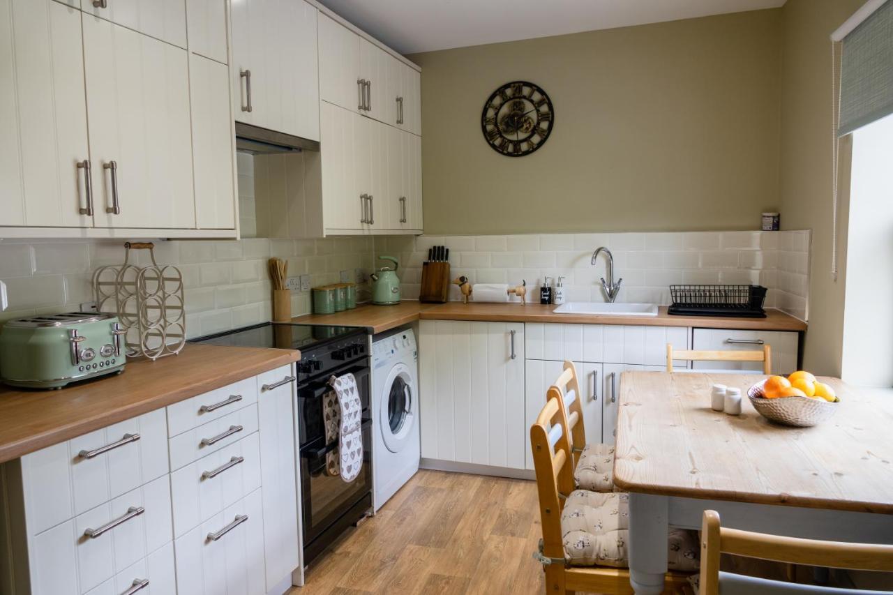 Acorn Apartment Йорк Экстерьер фото